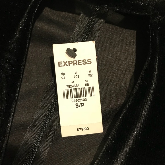 NWT Low Cut Velvet Romper - Picture 4 of 5